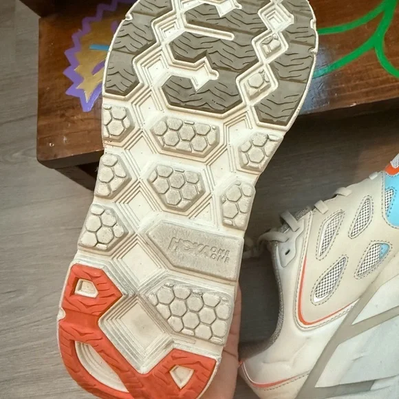 Hoka One One X Opening Ceremony Clifton - Picture 6 of 10